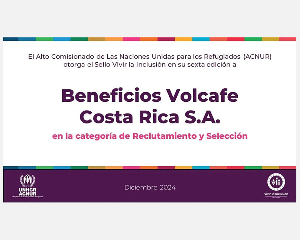 Certificate presented to Volcafe Costa Rica by UNHCR Costa Rica